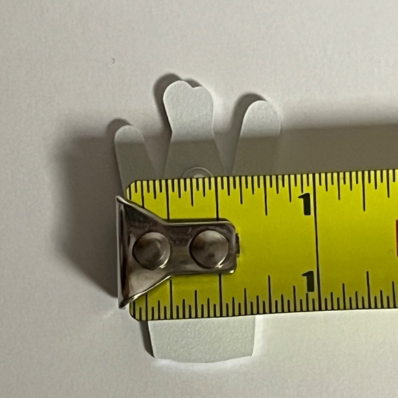 LA Dodgers Foam Finger Hat Pin Pins Streetwear Hats Bag Baseball Fitted New Era - Picture 8 of 9